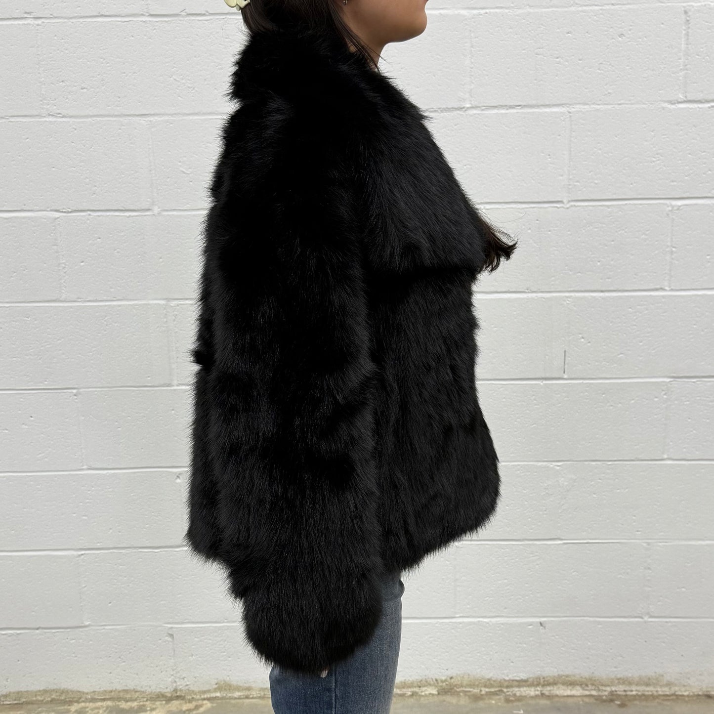 V979 Fur Coat