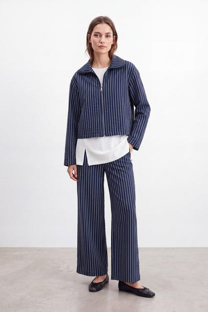 Women's Zip Collar Striped Basic Set - Navy-Ecru