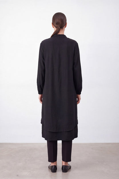 Women's Natural Texture Zippered Cape - Black
