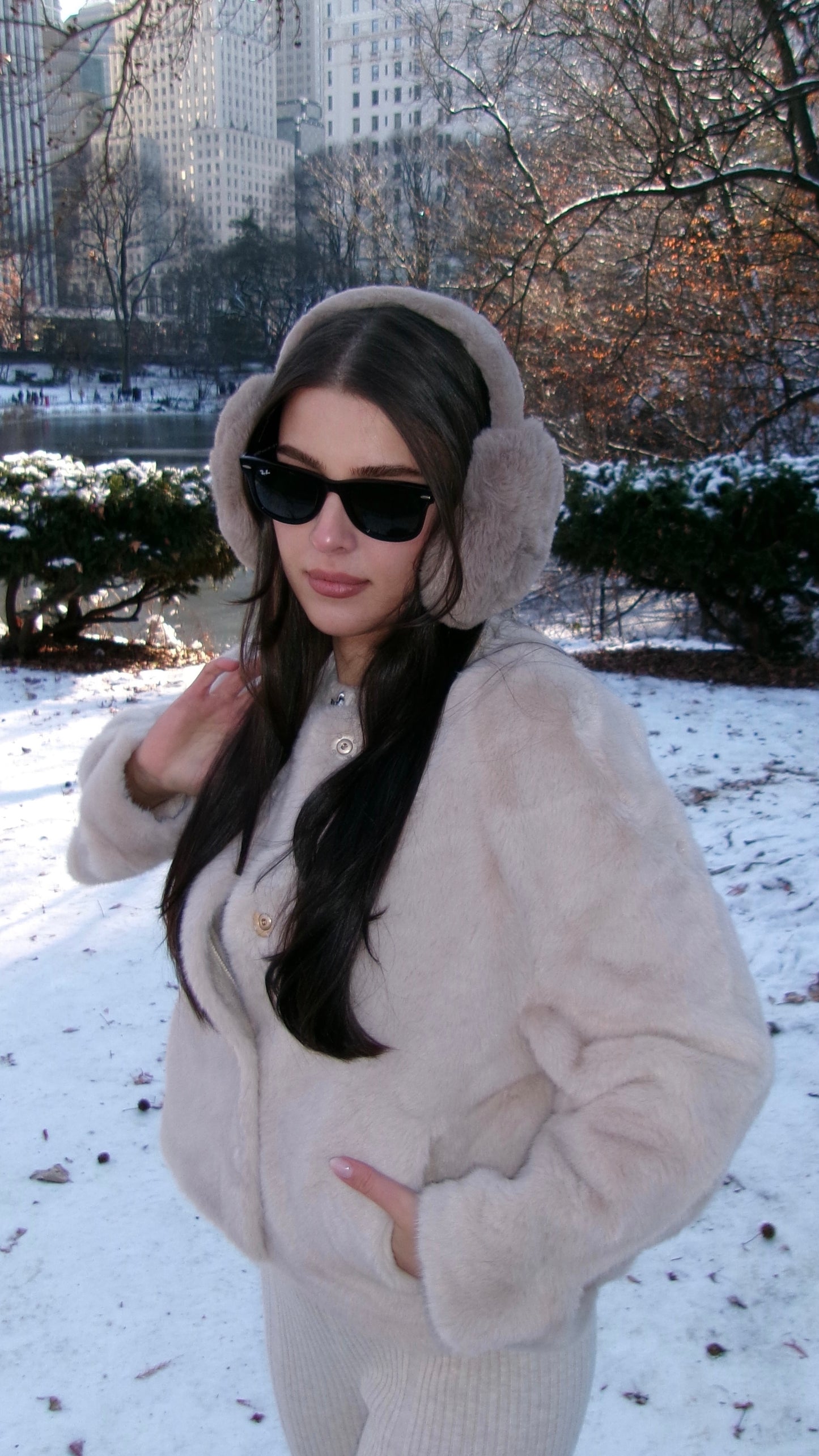 V987 Fur Coat