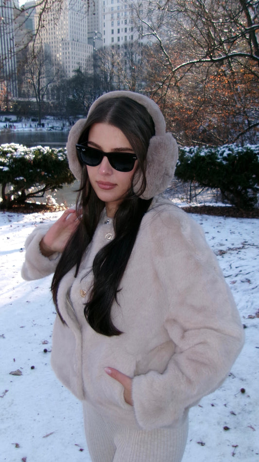 V987 Fur Coat