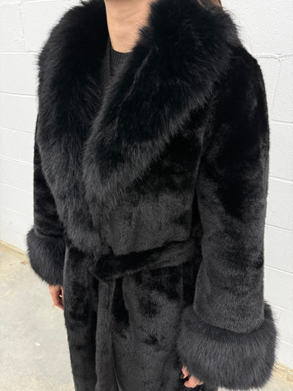Long Fur Coat V959