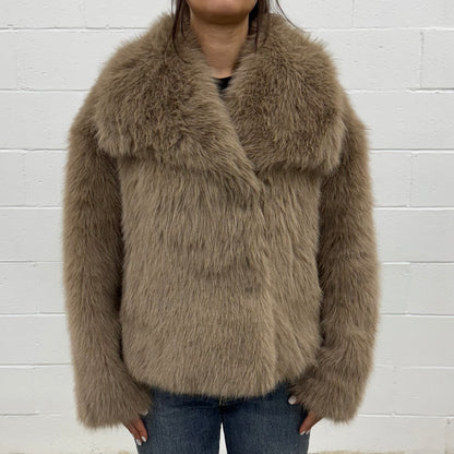 V979 Fur Coat