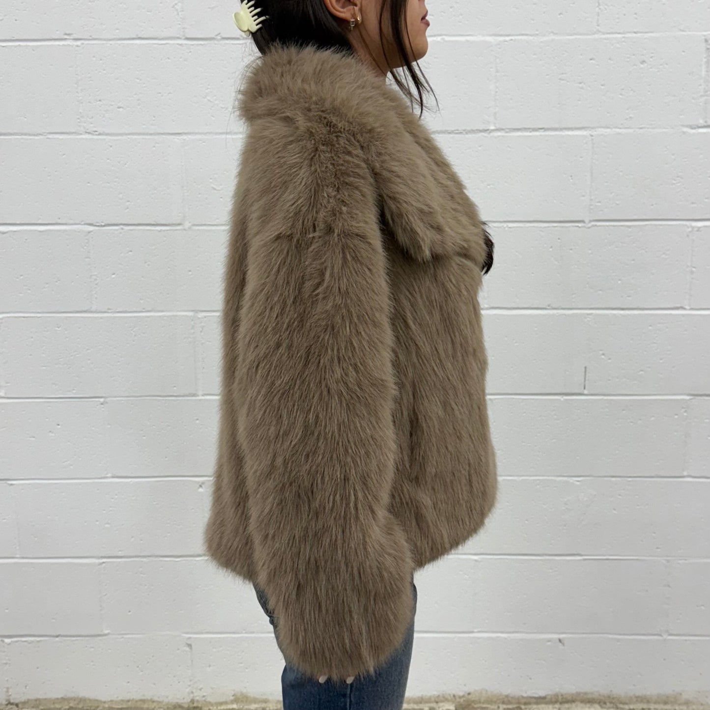 V979 Fur Coat