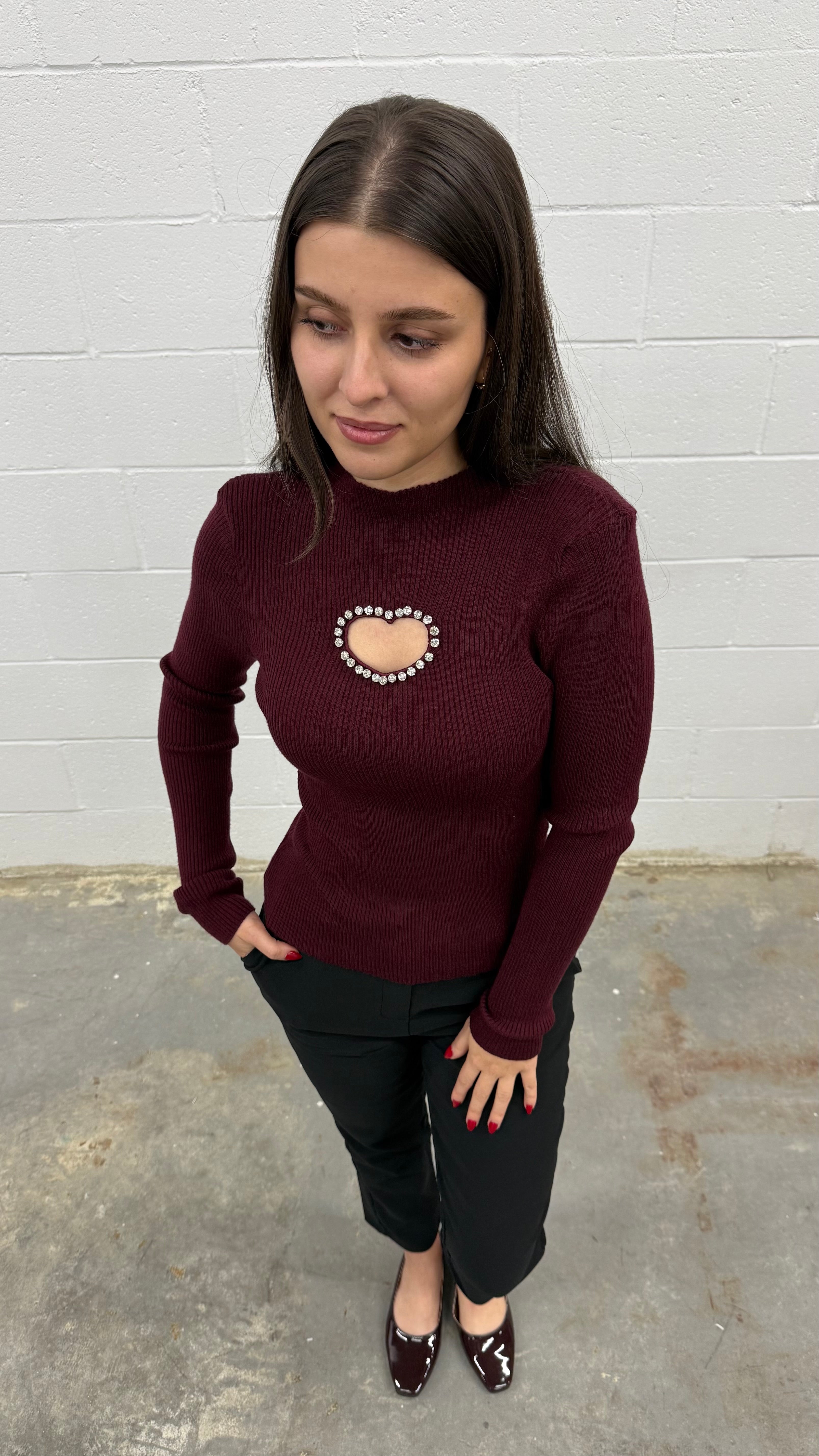 Knit Top Heart Detailed V4810 – VAV NEW YORK