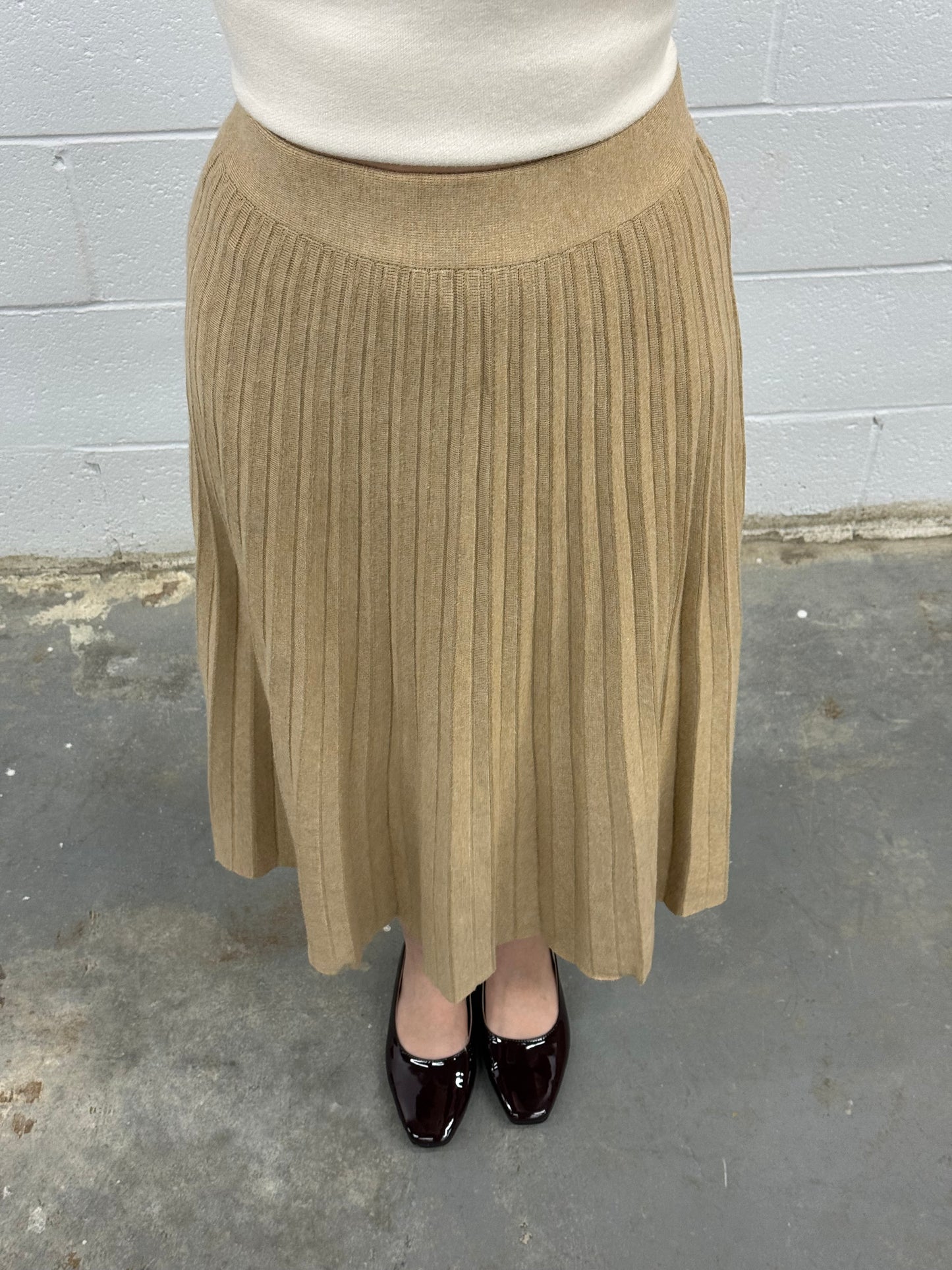 Women's Knit Midi Skirt Pleated Modest Skirt - One Size