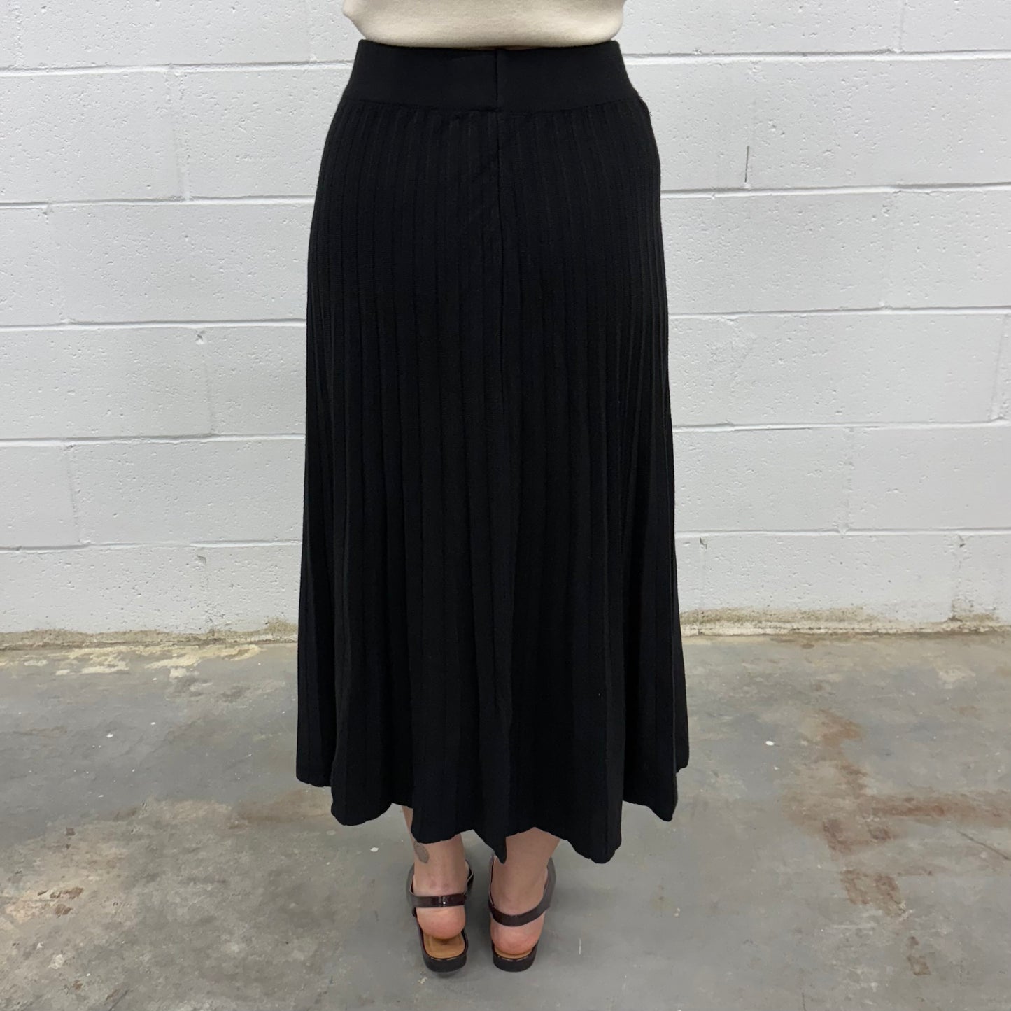 Women's Knit Midi Skirt Pleated Modest Skirt - One Size