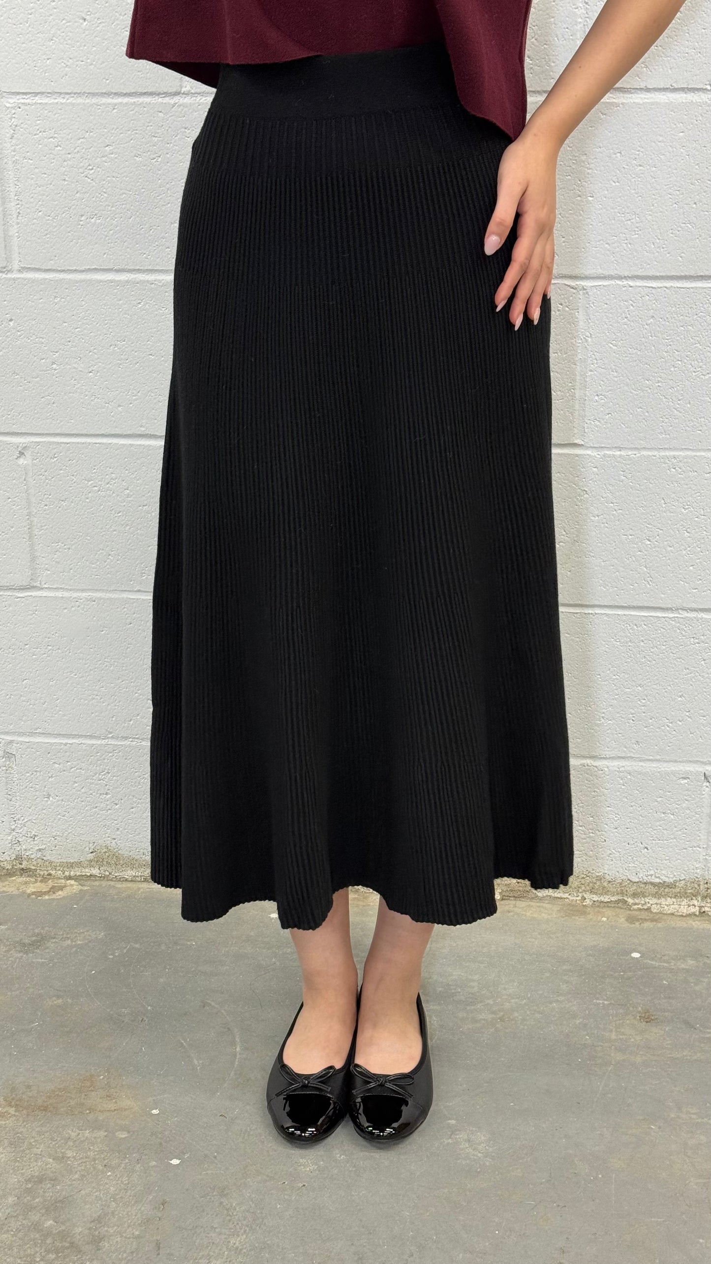 Women's Knit Midi Skirt - One Size