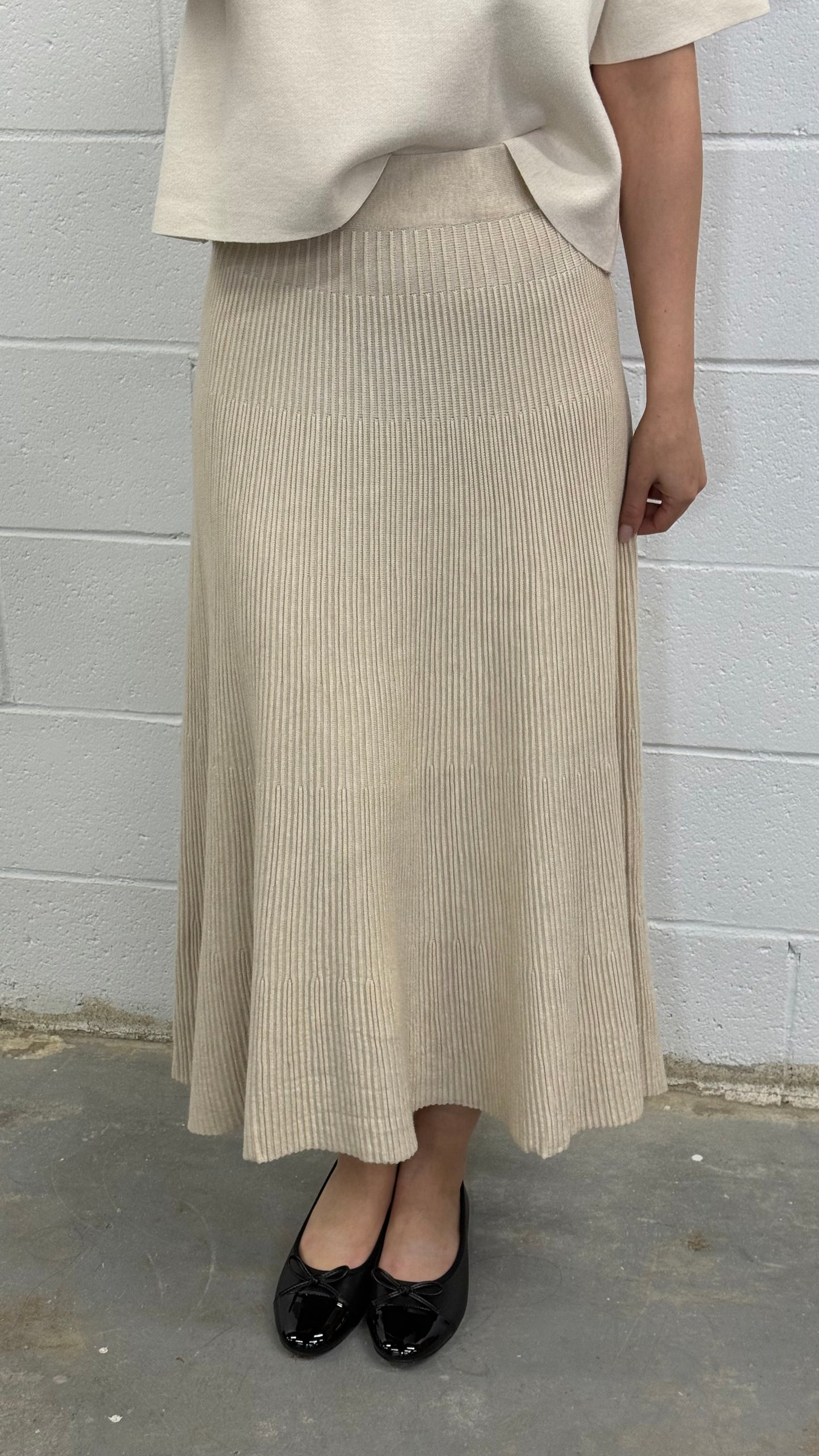 Women's Knit Midi Skirt - One Size