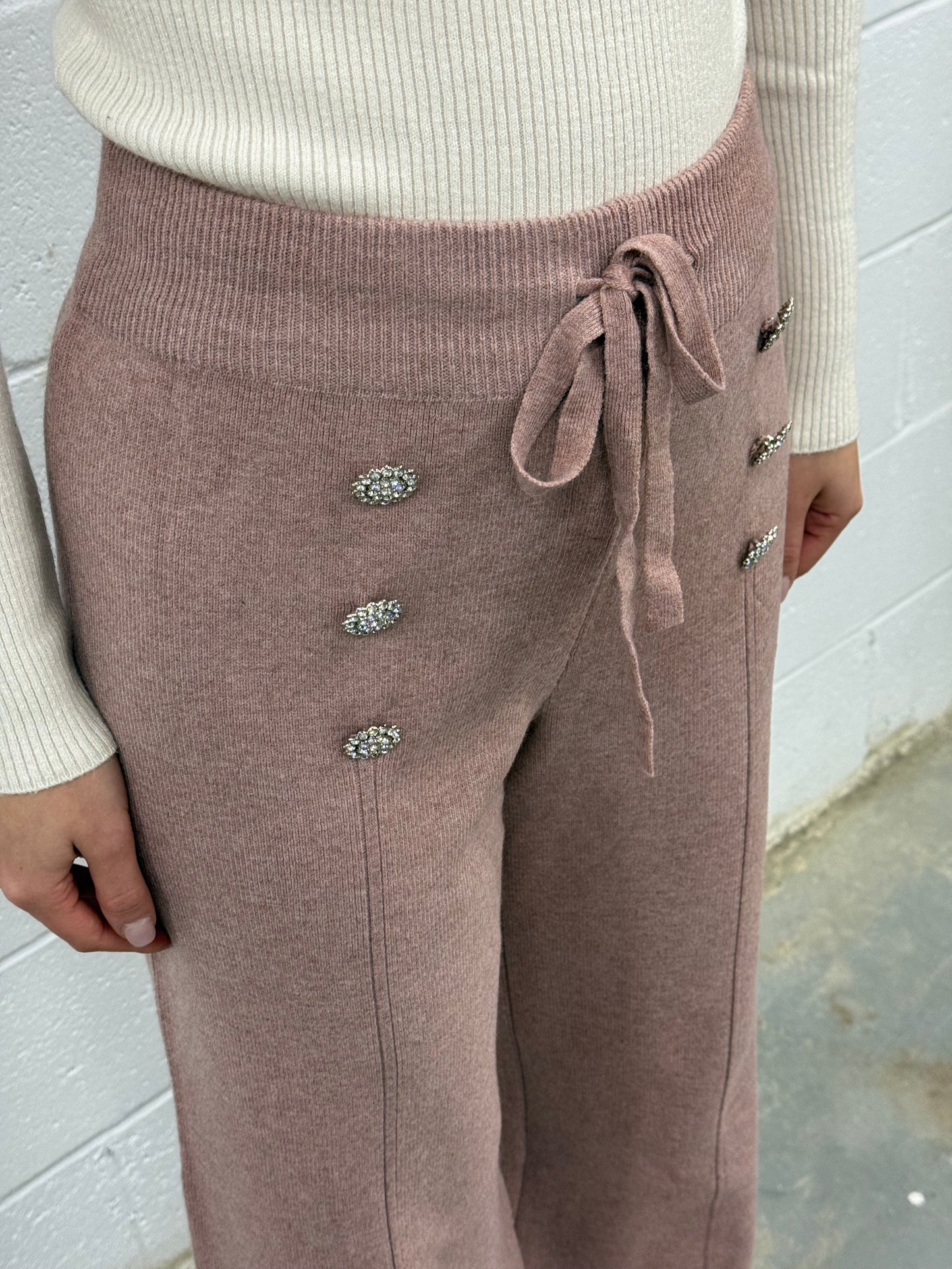 Crystal Touch Knit Pant V4685