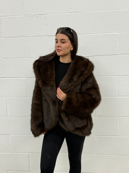 V985 Hooded Fur Coat