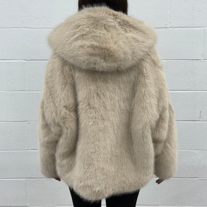 V985 Hooded Fur Coat