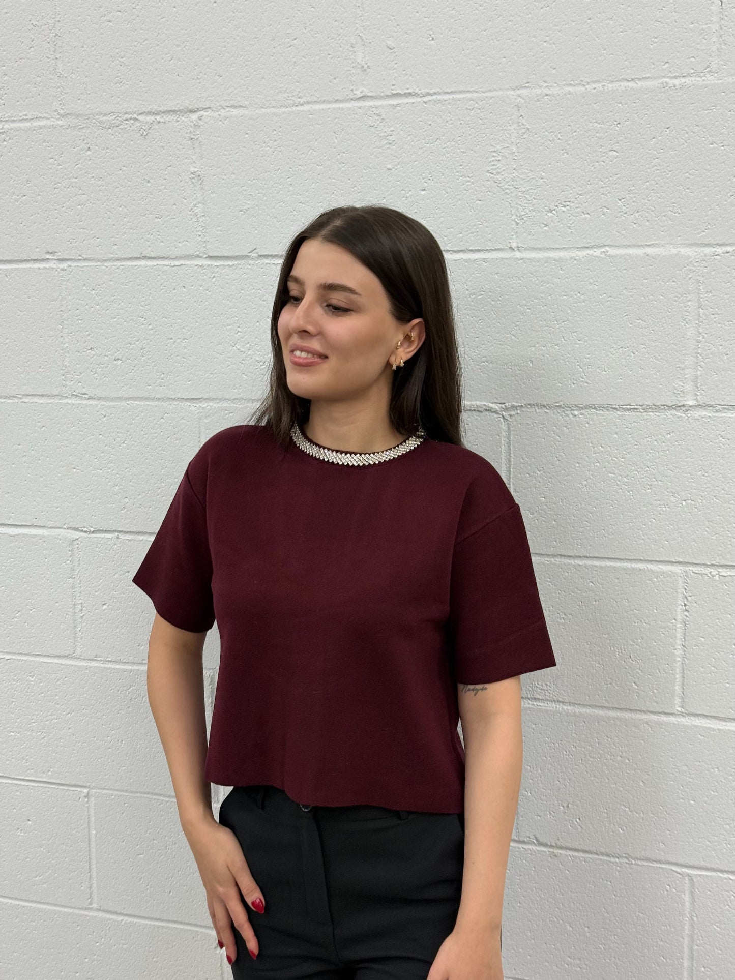 Diamond Neck Knit Blouse V4367