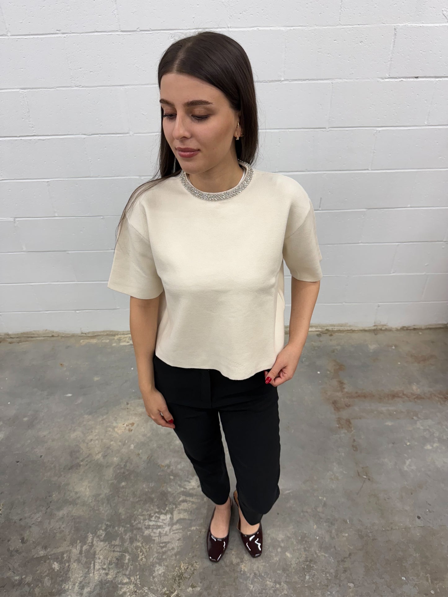 Diamond Neck Knit Blouse V4367