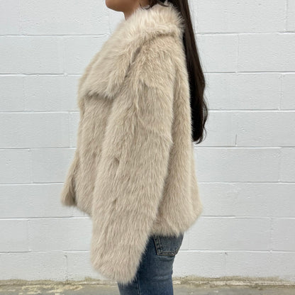 V979 Fur Coat