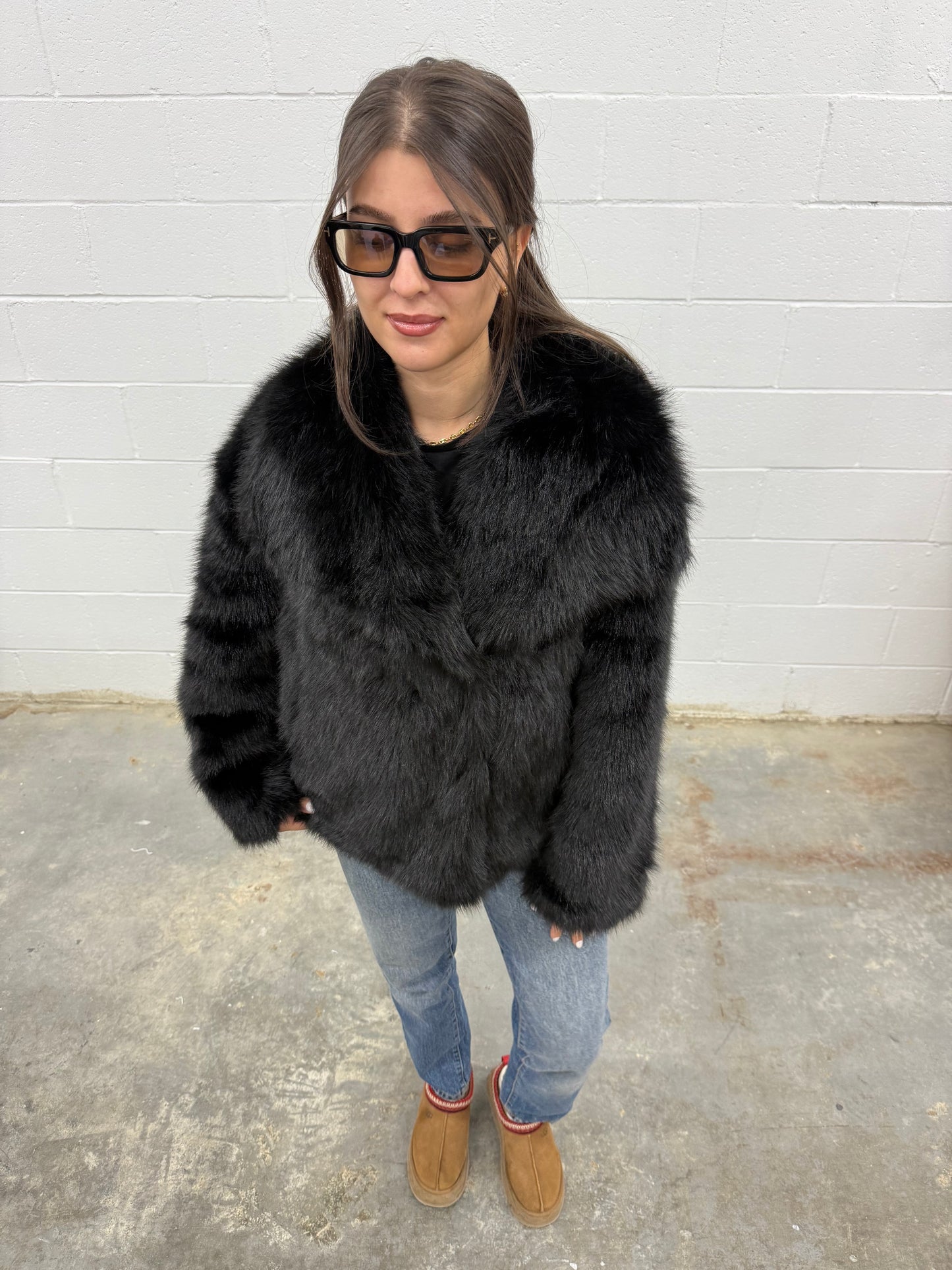 V979 Fur Coat