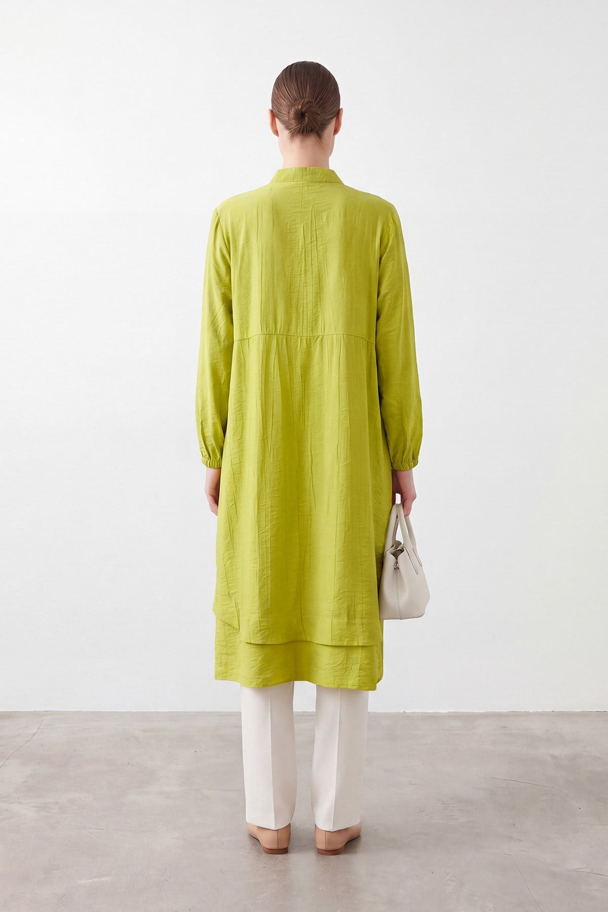 Women's Natural Texture Zippered Cape - Olive