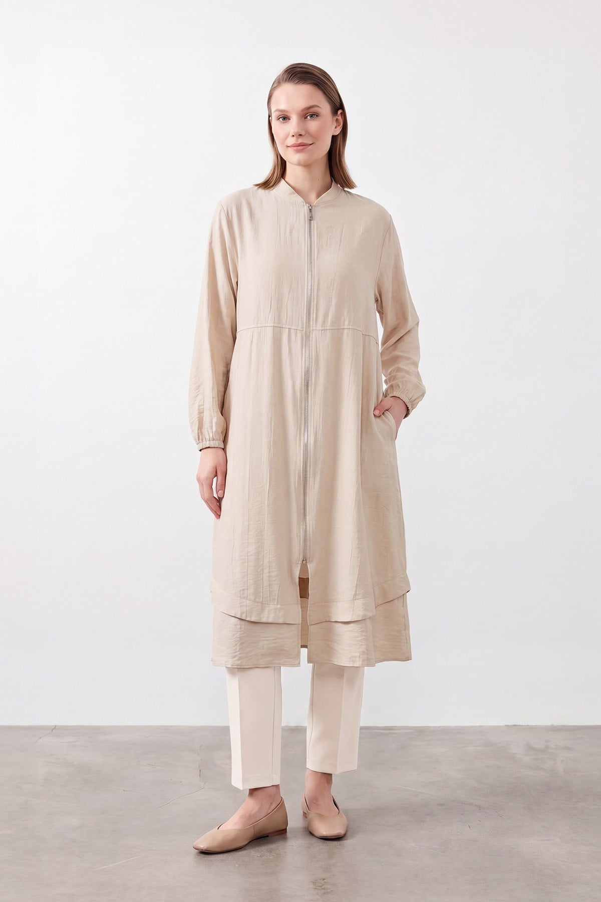 Women's Natural Texture Zippered Cape