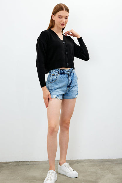 Cropped Solid Color Cardigan 3 Button - SKU: 1135